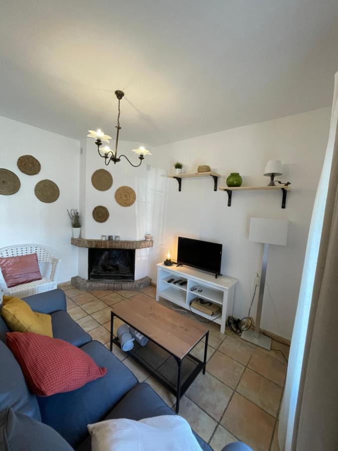 Agradable Casa Rural Con Chimenea En Interior Higuera De La Sierra  Eksteriør bilde
